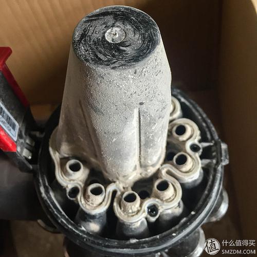 戴森吸尘器拆卸