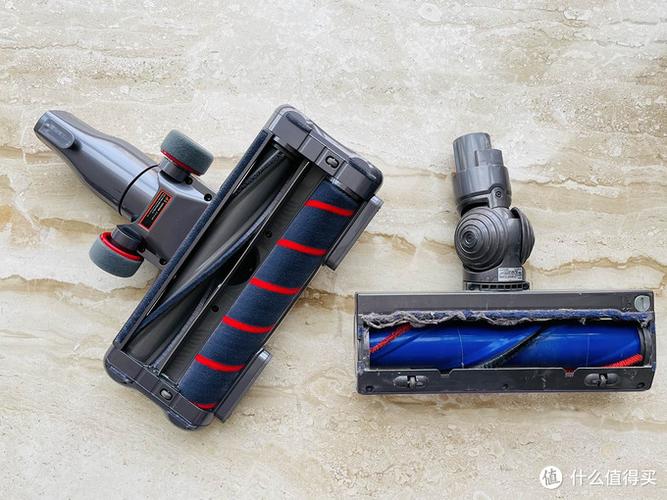 戴森吸尘器拆卸