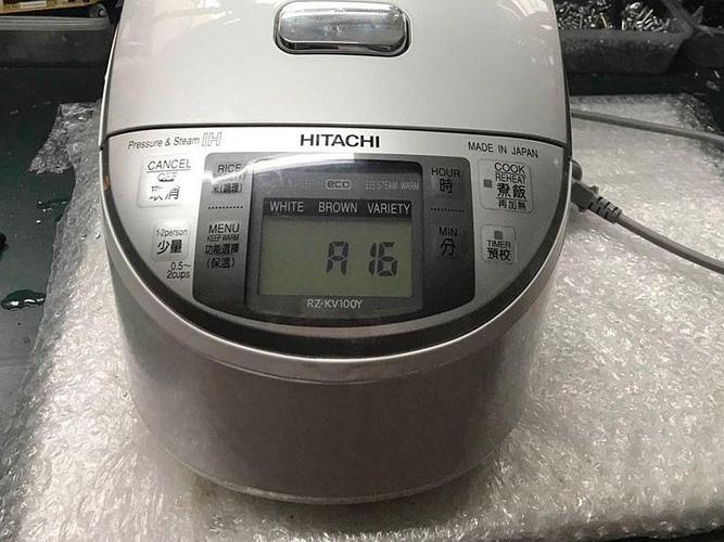 日本电饭煲日立